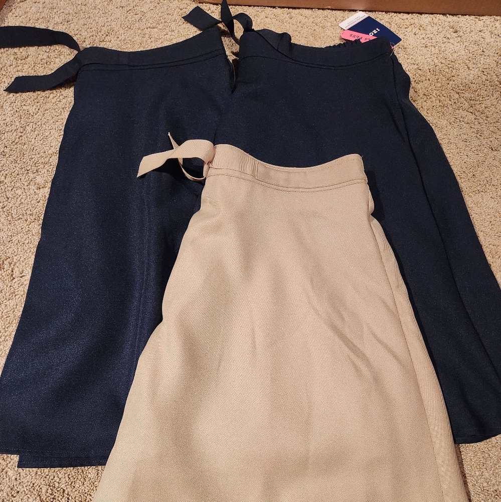 3-Izod uniform skorts